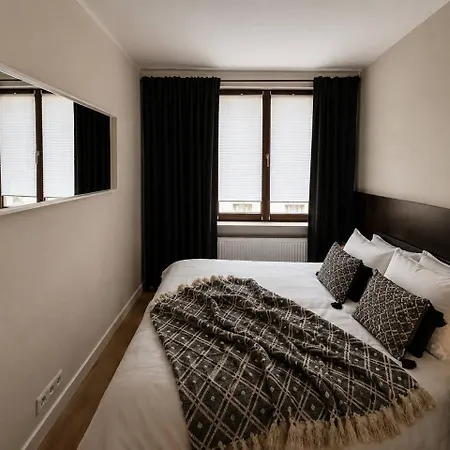 Golden Trio Apartman