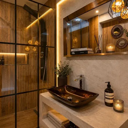 Golden Trio Appartement